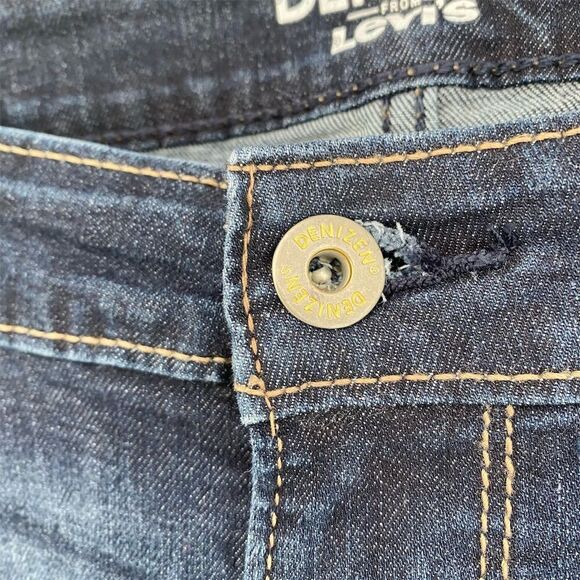 Denizen from Levi's Women's Modern Slim Jeans Blue Dark Wash Size 33x30 - Picture 5 of 11